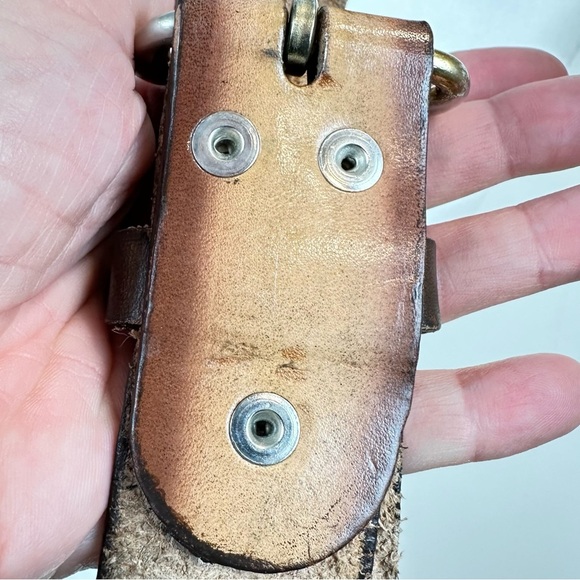 Vintage Tooled Cowhide Wolf Embossed Western Belt Men’s Size 42” - Picture 11 of 16